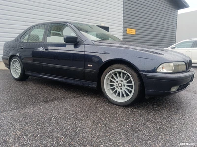 BMW 528 1998, photo 1/16