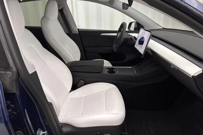 Tesla Model Y Long Range Dual Motor AWD 2024, kuva 5/8
