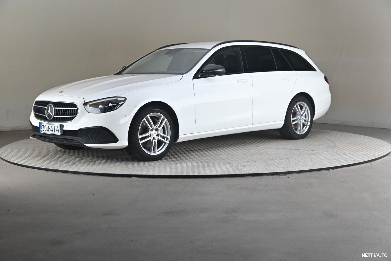 Mercedes-Benz E