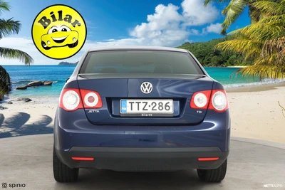 Volkswagen Jetta 2010, photo 5/30
