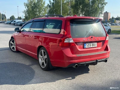 Volvo V70 2,5FT R-Design 2010, photo 2/9