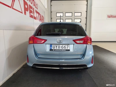 Toyota Auris 2014, kuva 6/26