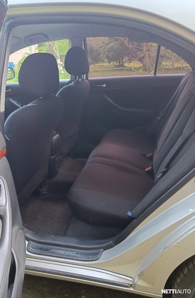 Toyota Avensis 2.0 Avensis 2004, photo 6/12