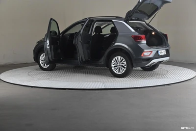 Volkswagen T-Roc 2022, photo 7/27