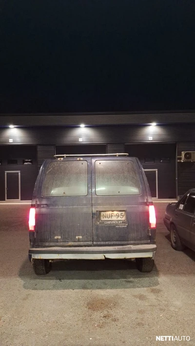 Chevrolet Astro 1990, photo 6/8