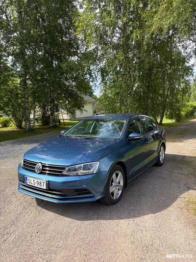 Volkswagen Jetta 2015, photo 2/23