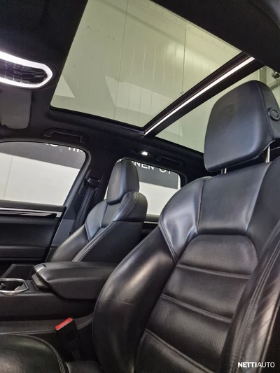Porsche Cayenne 2013, kuva 7/24