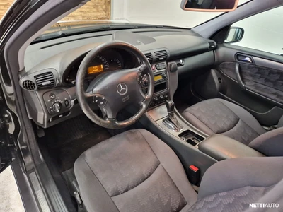 Mercedes-Benz C 2004, photo 7/13