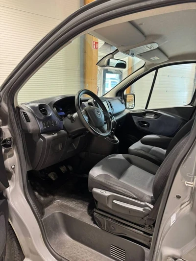 Opel Vivaro 2019, kuva 5/14