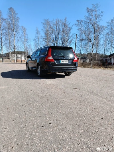 Volvo V70 2008, kuva 2/3