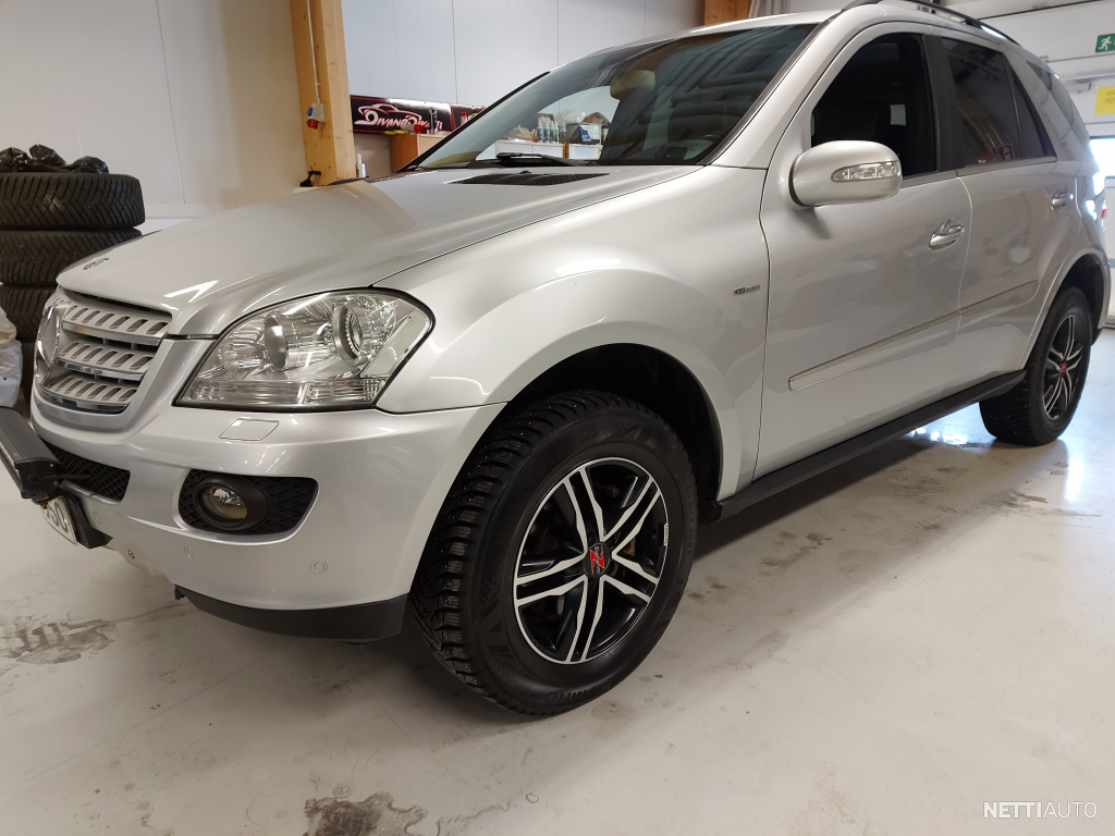 Mercedes-Benz ML