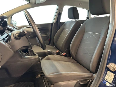 Ford Fiesta 2015, photo 7/24