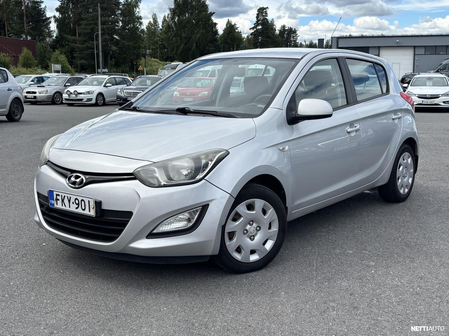 Hyundai i20