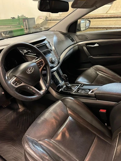 Hyundai i40 2012, kuva 7/8