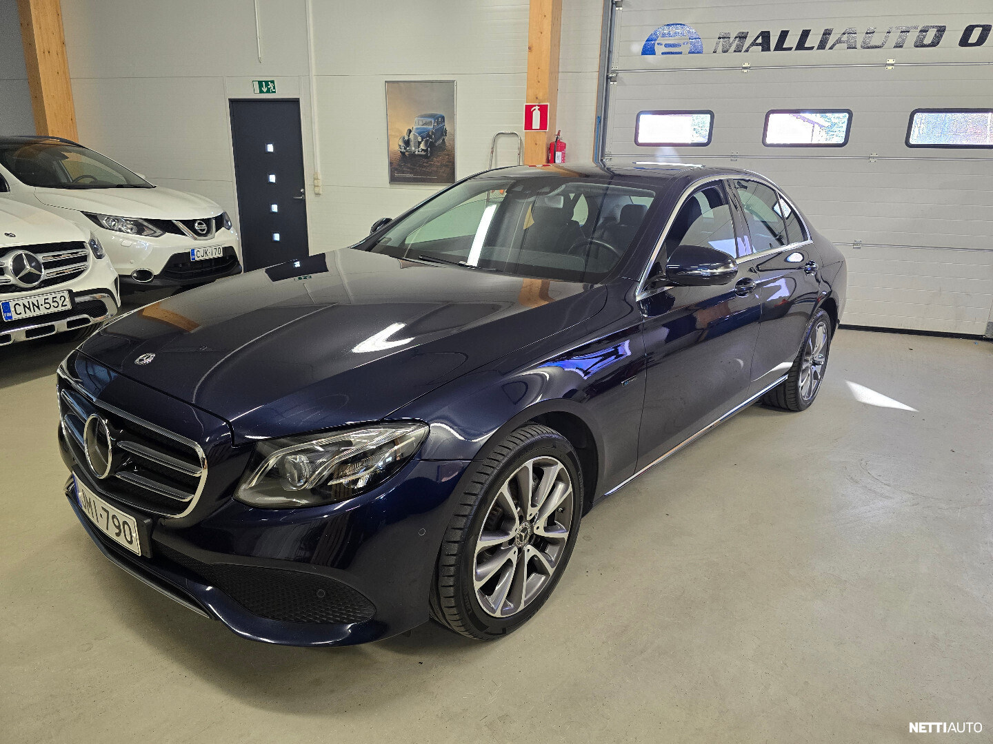 Mercedes-Benz E