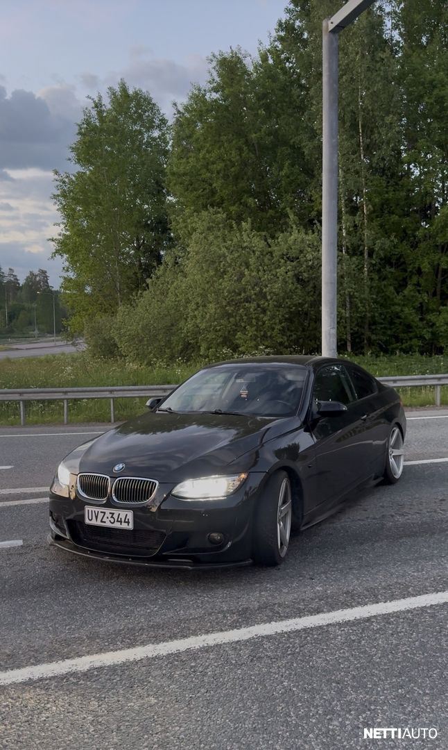 BMW 325