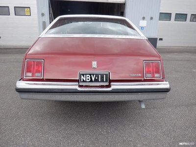Oldsmobile Cutlass 1979, kuva 6/10
