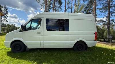 Volkswagen Crafter 2010, photo 4/24