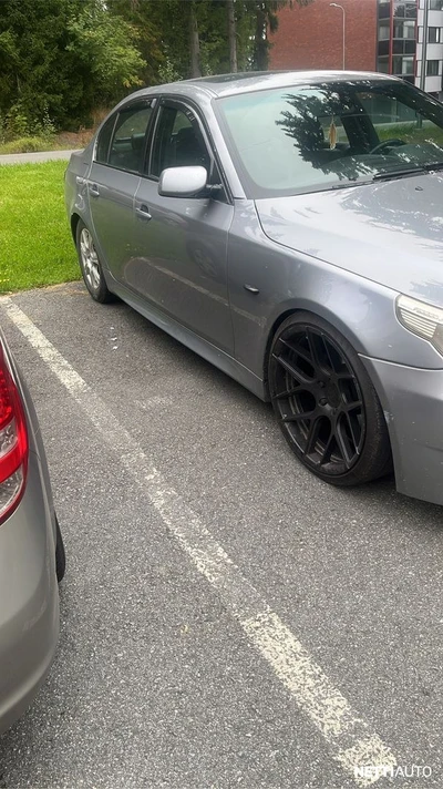 BMW 525 2004, photo 7/10