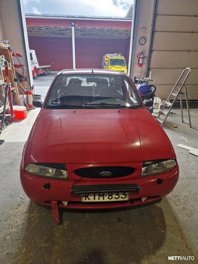 Ford Fiesta 1998, kuva 2/11