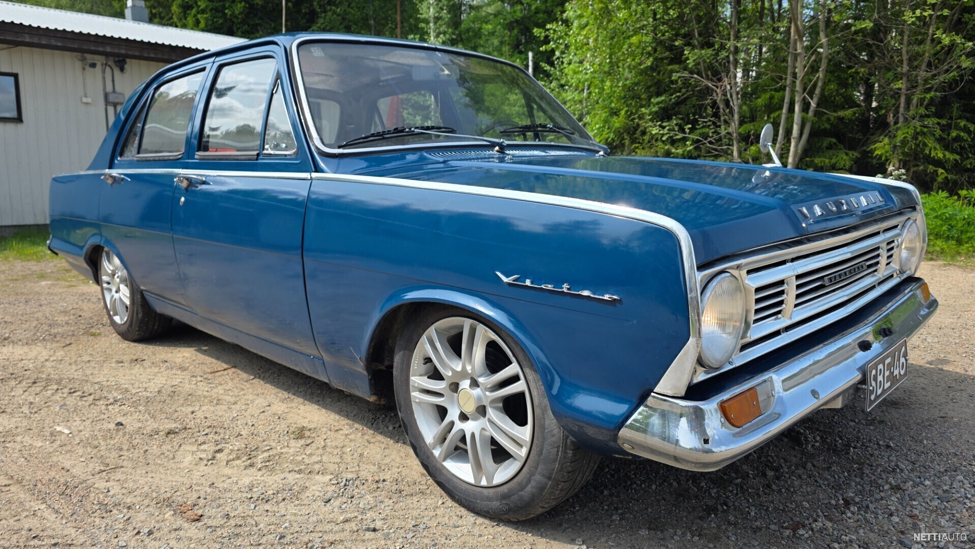 Vauxhall Victor