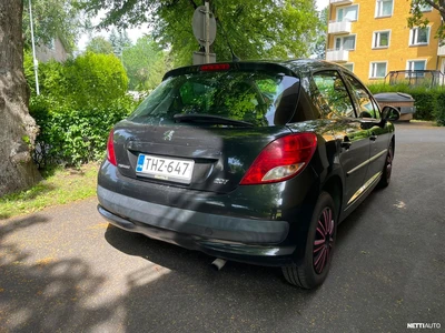 Peugeot 207 2010, kuva 6/7