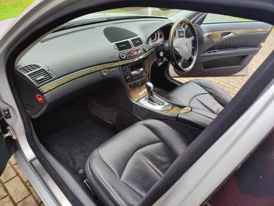 Mercedes-Benz E E 500 2002, kuva 7/9