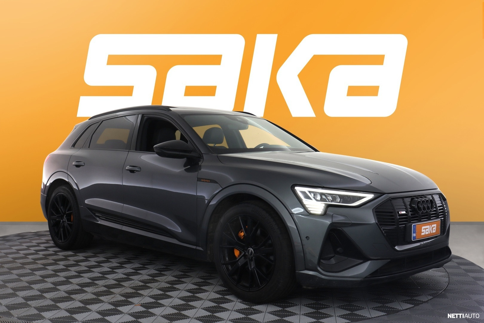 Audi e-tron