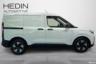 Ford Transit Courier 2025, photo 6/25