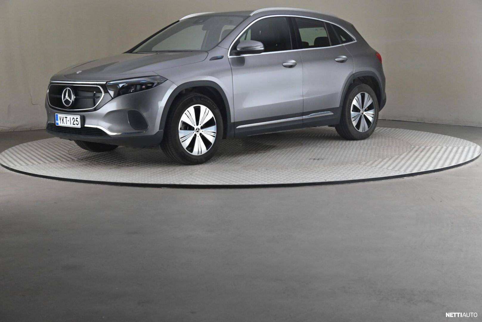 Mercedes-Benz EQA 250