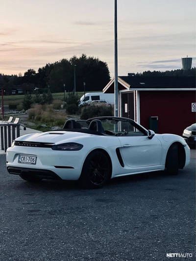 Porsche 718 Boxster S PDK 2017, kuva 2/14