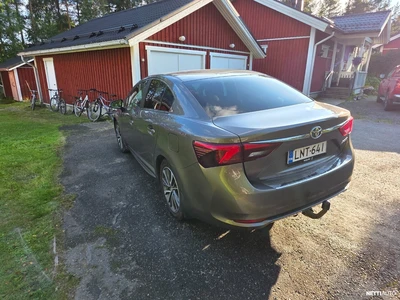 Toyota Avensis 2016, kuva 6/9