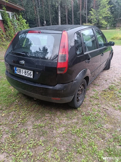 Ford Fiesta 1.3 ketjukone 2004, photo 4/6