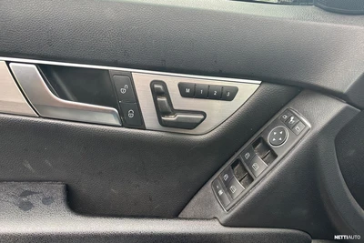 Mercedes-Benz C 2012, photo 4/9