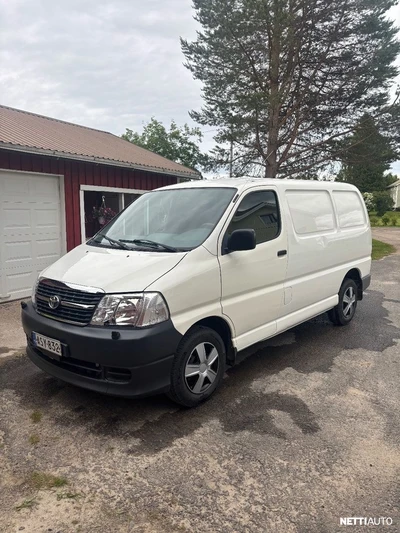 Toyota Hiace 2009, photo 2/20