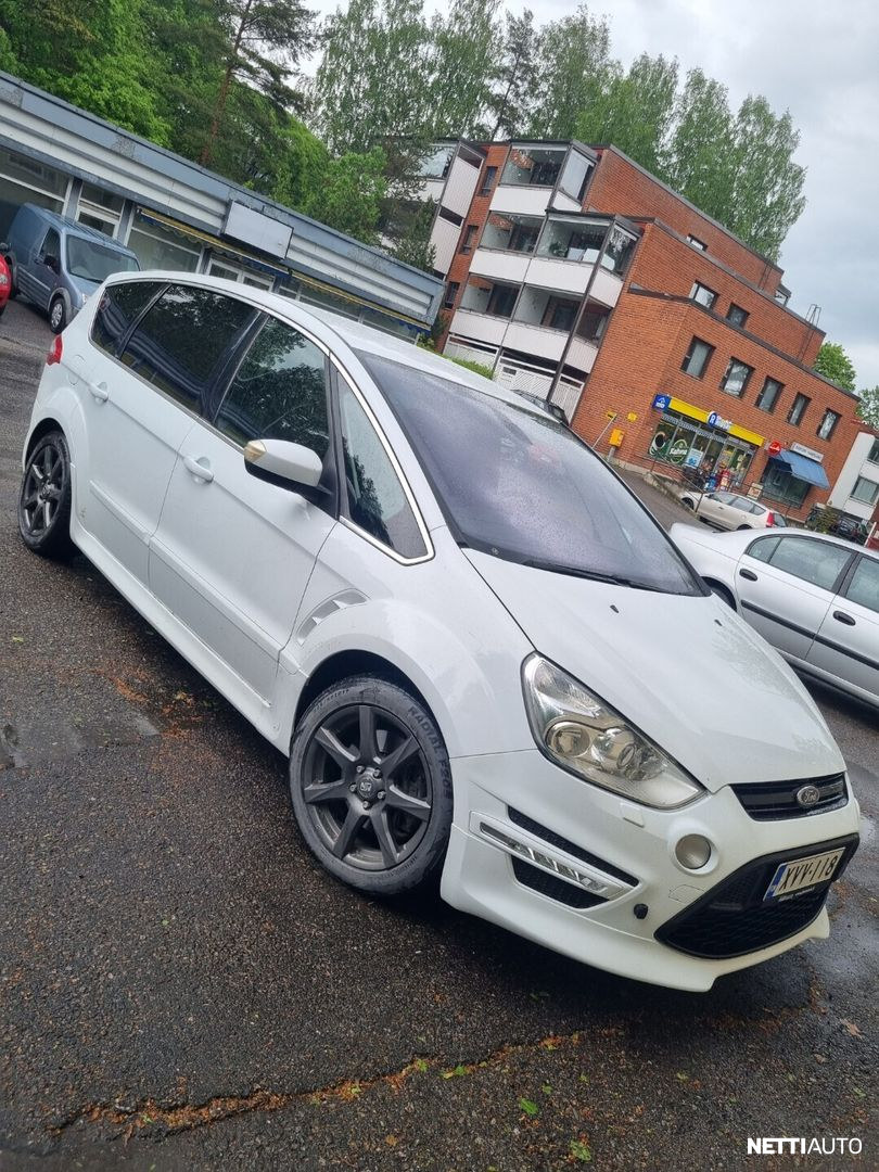 Ford S-MAX