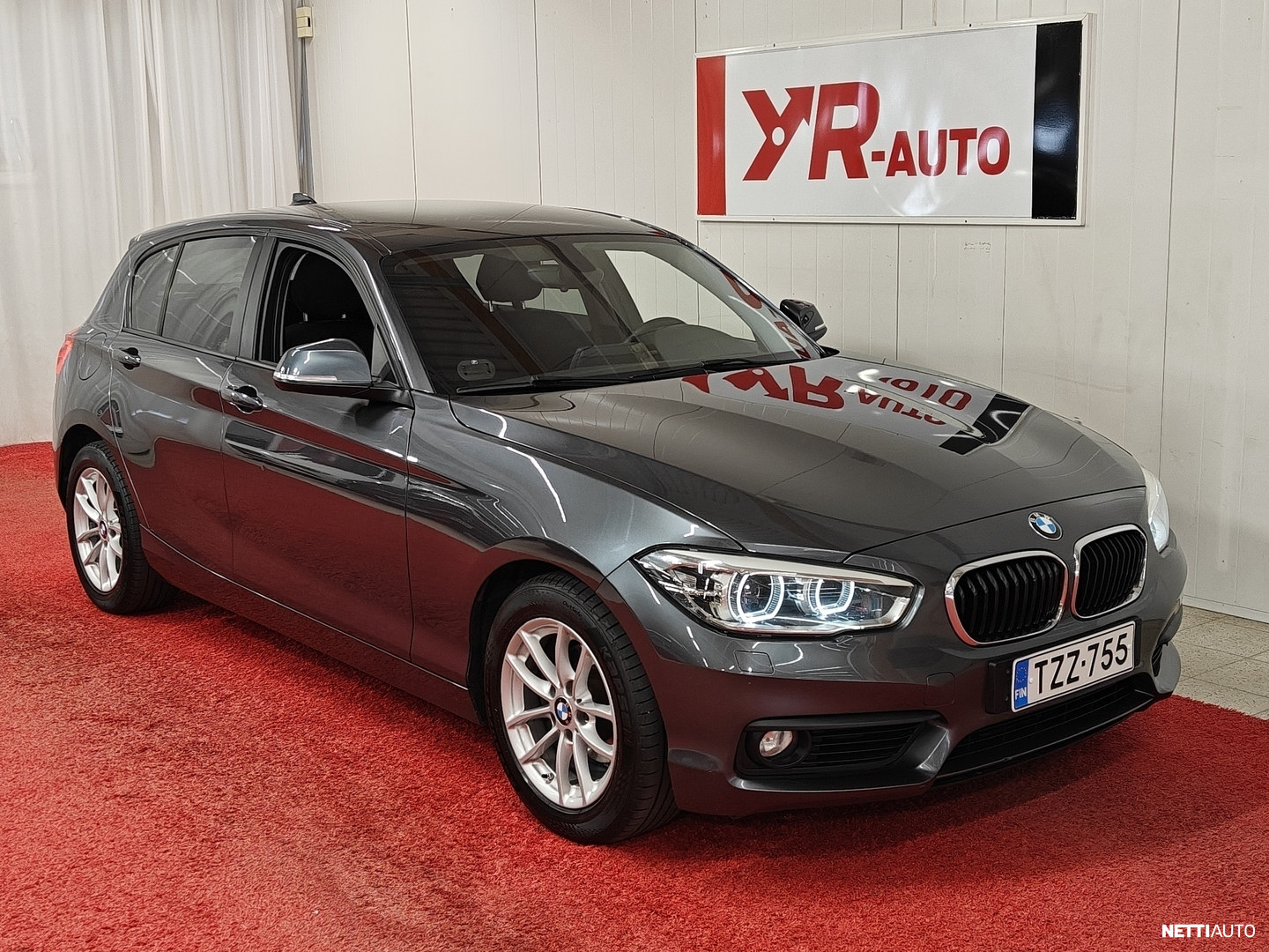 BMW 118