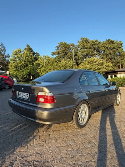 BMW 525 dA 2003, kuva 5/24