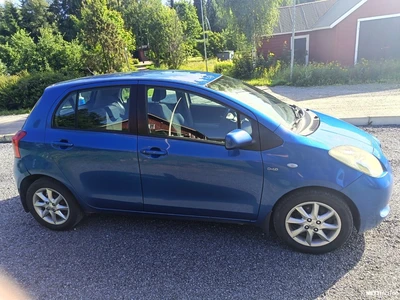 Toyota Yaris Diesel 1.4 Automaatti 2007, photo 3/13
