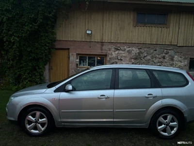Ford Focus 1,6 100hv Collection M5 Wagon 2008, kuva 2/4