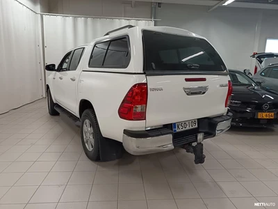 Toyota Hilux 2017, photo 3/21