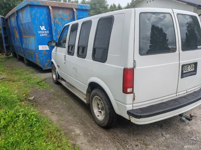 Chevrolet Astro 4.3 bensiini 1989, photo 6/14