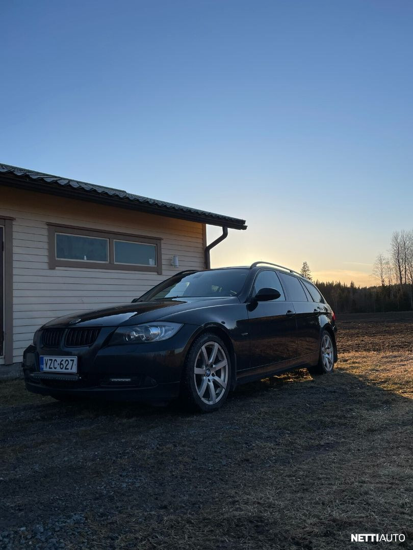 BMW 325