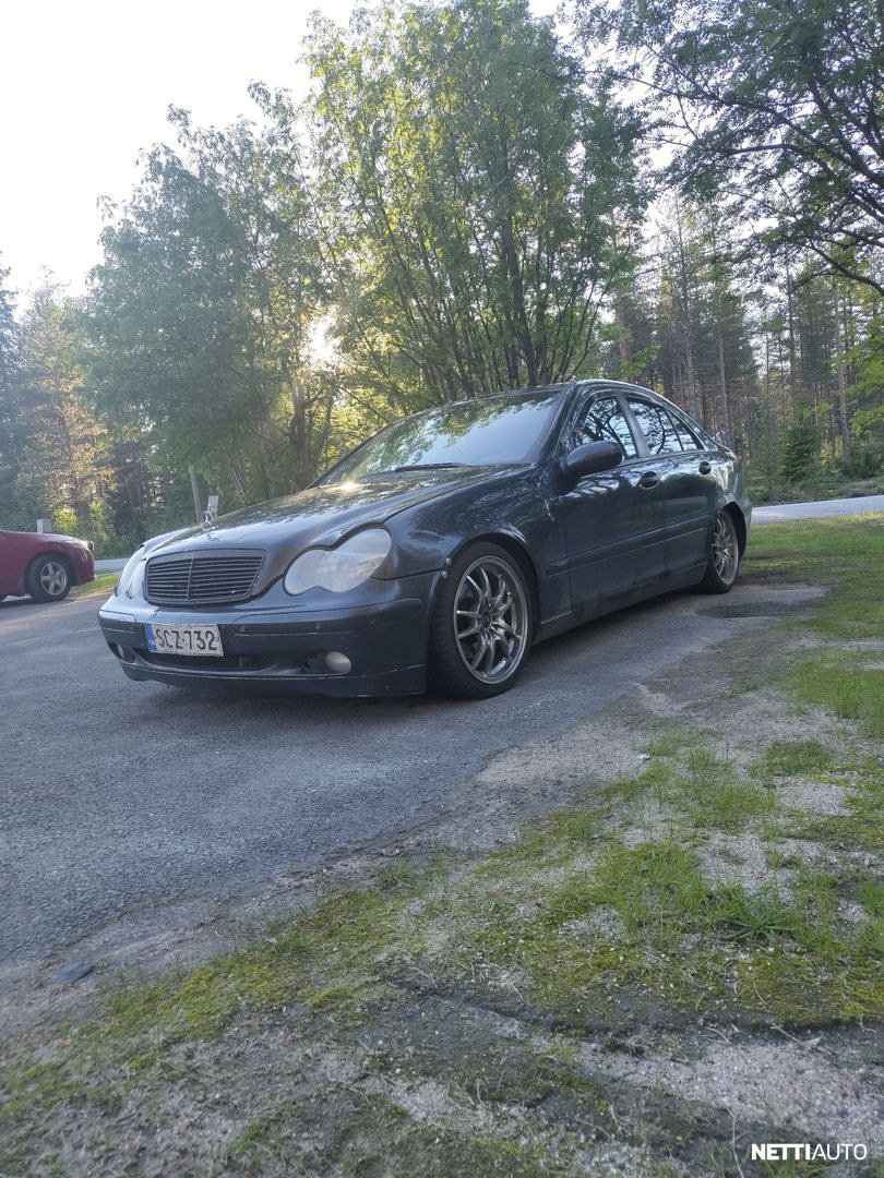 Mercedes-Benz C