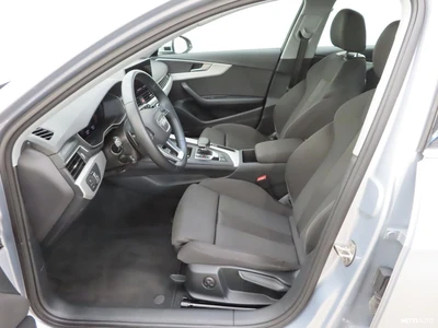 Audi A4 2024, kuva 6/10