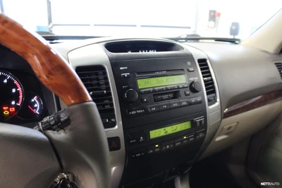 Toyota Land Cruiser 2004, photo 6/9