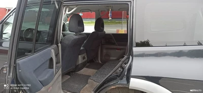 Mitsubishi Pajero 2001, kuva 6/8