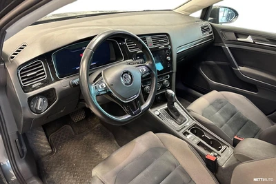 Volkswagen Golf 2020, photo 3/3