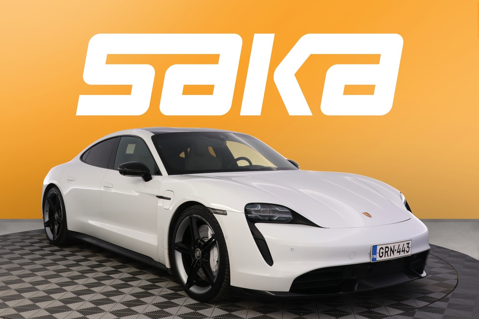 Porsche Taycan Turbo 680hp