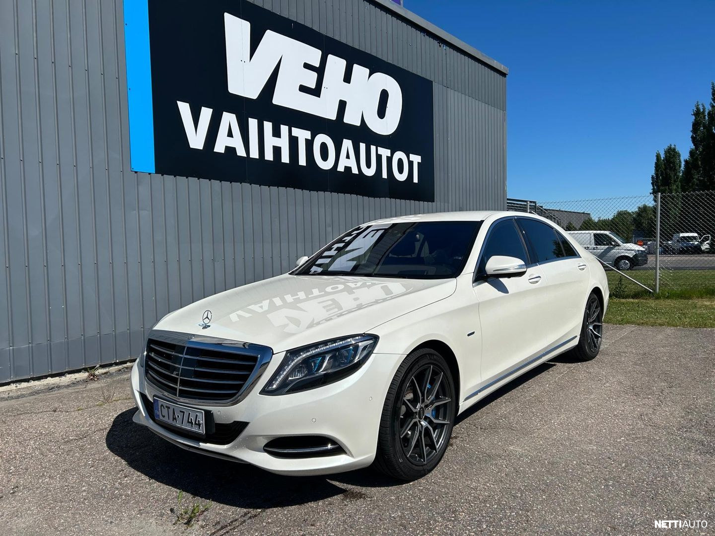 Mercedes-Benz S
